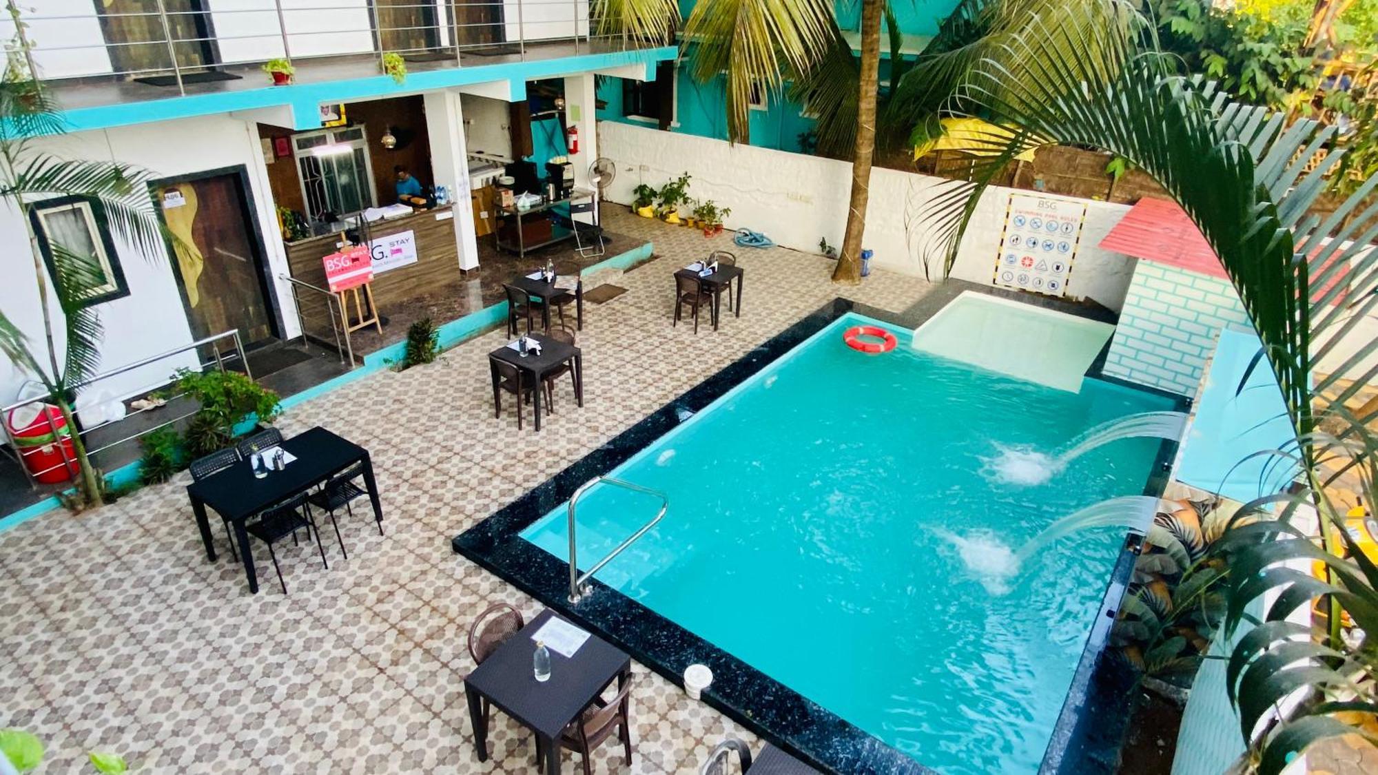 Bsg Stay - Turtle Beach Morjim Goa Esterno foto